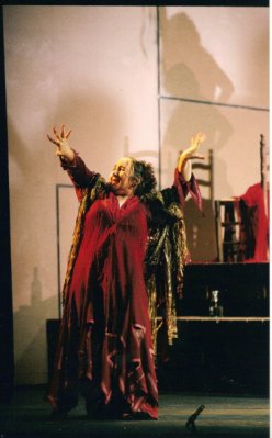 <p style="text-align: right;" dir="rtl">סילביה דוראן<br />CARMEN<br />רקדנית סולנית<br />להקת ANTONIO MARQUEZ<br />TEATRO REAL&nbsp; מדריד<br />צילום: PACO RUIZ</p>
<p style="text-align: right;" dir="rtl"> </p>