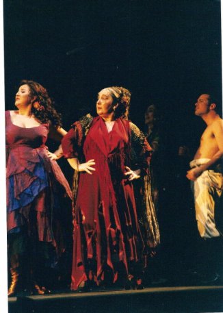 <p style="text-align: right;" dir="rtl">סילביה דוראן<br />CARMEN<br />רקדנית סולנית<br />להקת ANTONIO MARQUEZ<br />TEATRO REAL&nbsp; מדריד<br />צילום: PACO RUIZ</p>