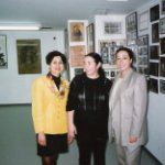 <p style="text-align: right;" dir="rtl">סילביה עם קריסטינה הויוס ואילנה קליפא</p>